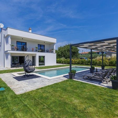 Holiday Home Villa Essea By Interhome Kanfanar Exteriör bild