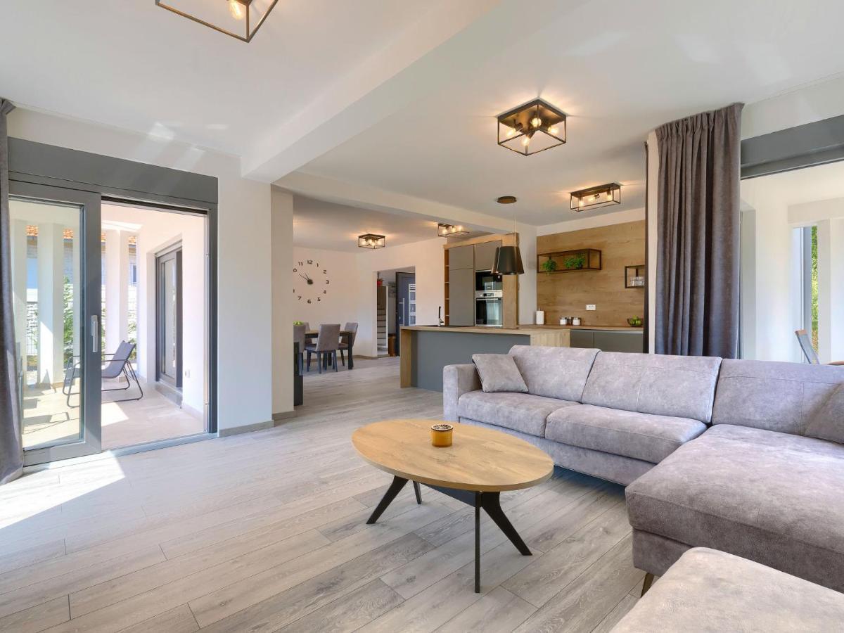 Holiday Home Villa Essea By Interhome Kanfanar Exteriör bild